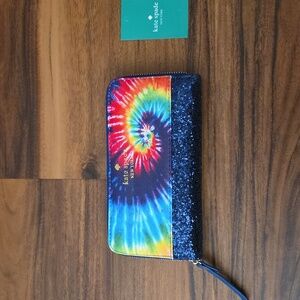 kate spade Rainbow Tie-Dye Zip Wallet with Navy Blue Glitter Panel Tie Dye Swirl
